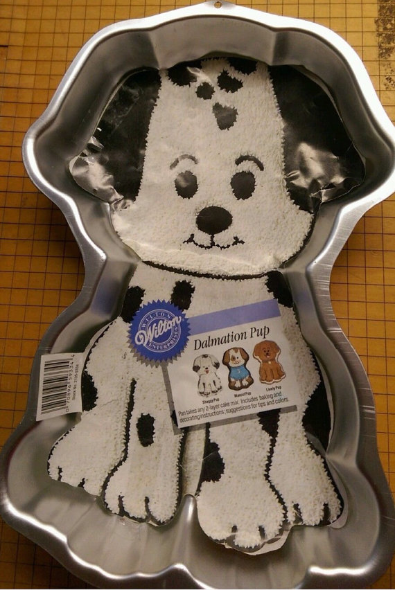 109_DalmationPupCakePan